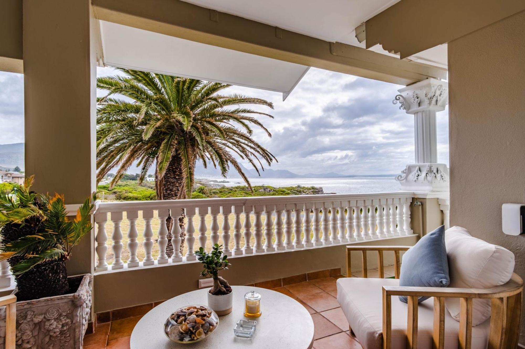 Grand Lux Boutique Manor Hotel Hermanus Exterior foto